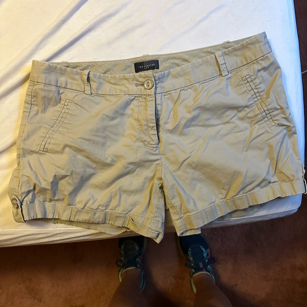 The Limited Tan Cargo Shorts Classic Design